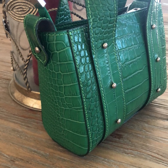 Persaman Rachelle New York - Picture 5 of 6